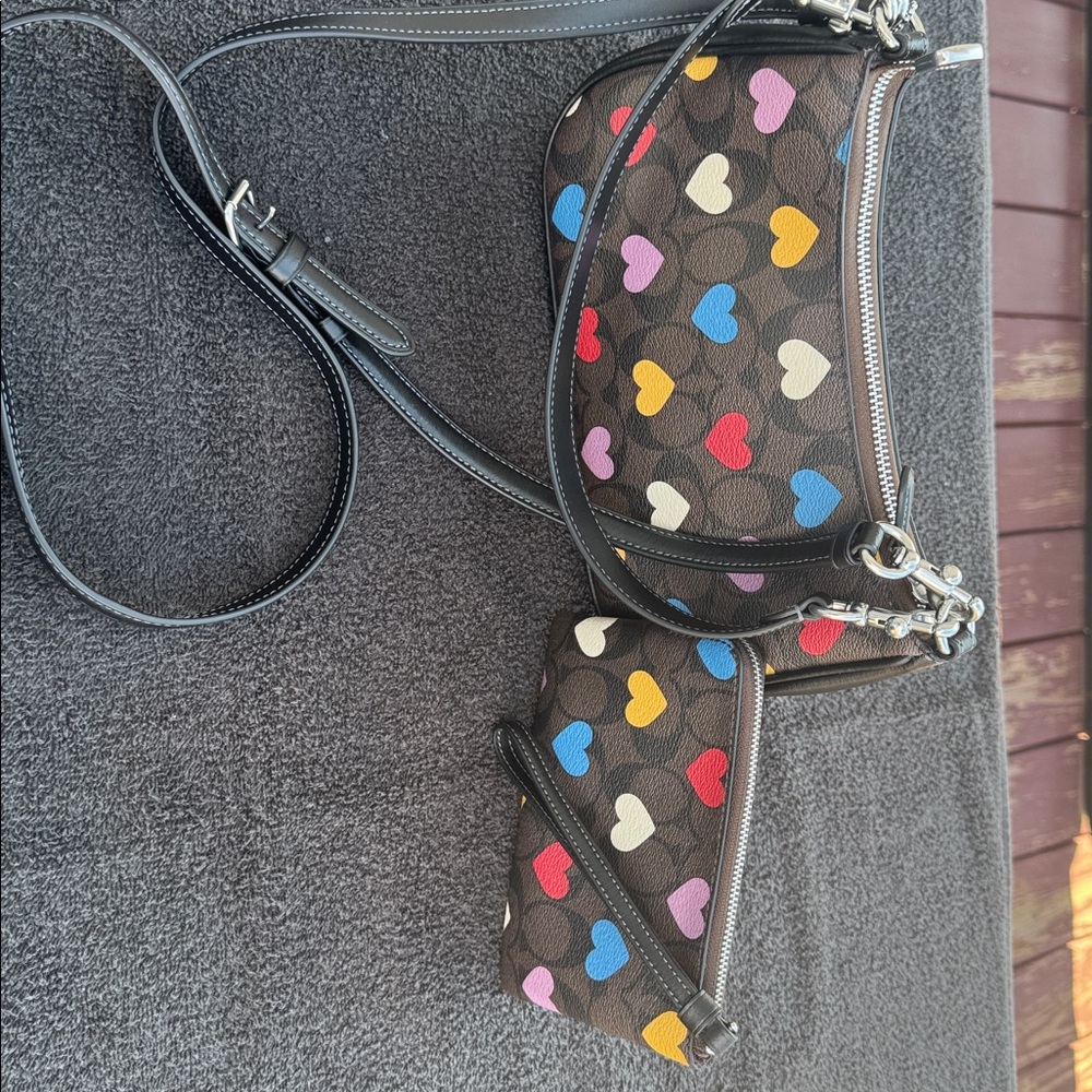 Coach Brown Teri Signature Shoulder Bag and Wristlet with Multicolor Hearts - Picture 4 of 4